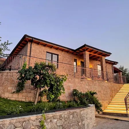 Garden & Pool فيلة *