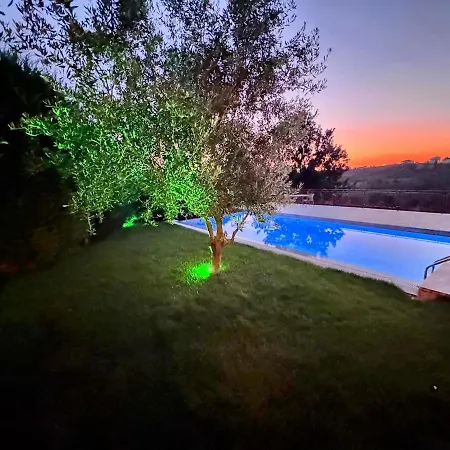 Villa Garden & Pool Tirana