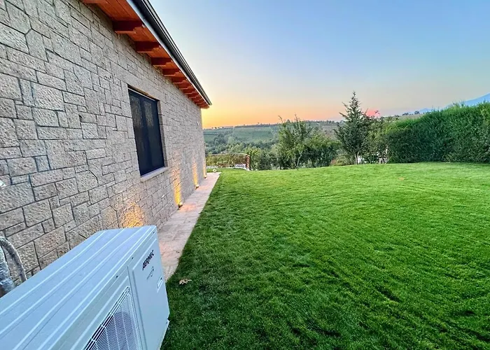 Garden & Pool Villa