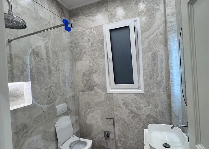 빌라 Garden & Pool 티라나